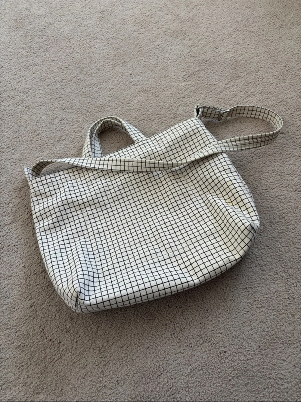 BAGGU White Canvas Grid Tote with Black Check - Picture 9 of 9
